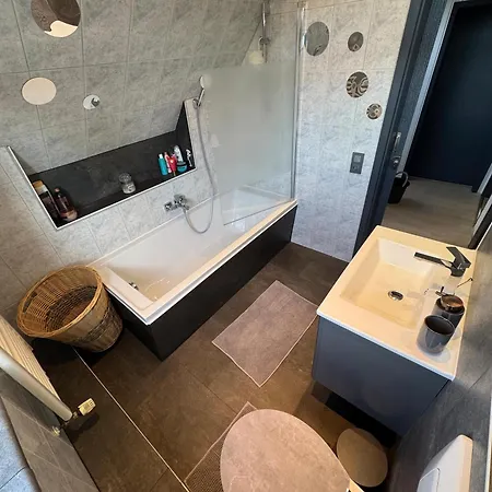 펜션 Haus Shaanti *