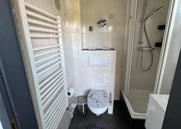 펜션 Haus Shaanti 바르트